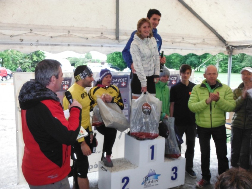 Podium mixte.