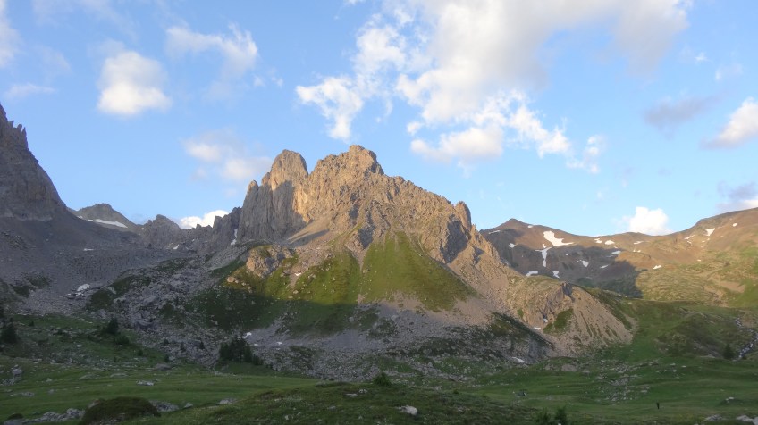 Crête du Raisin au lever du jour.