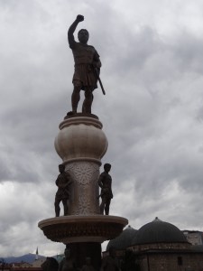 Skopje : Alexandre le Grand, 18M€ la statue