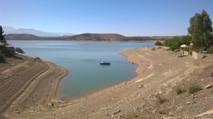 Un petit bteau qu'on dirait qu'il a été mis là pour la photo